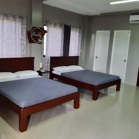 Reddoorz El Senor Jesus Apartelle Vigan Ilocos Hotel Bagian luar foto