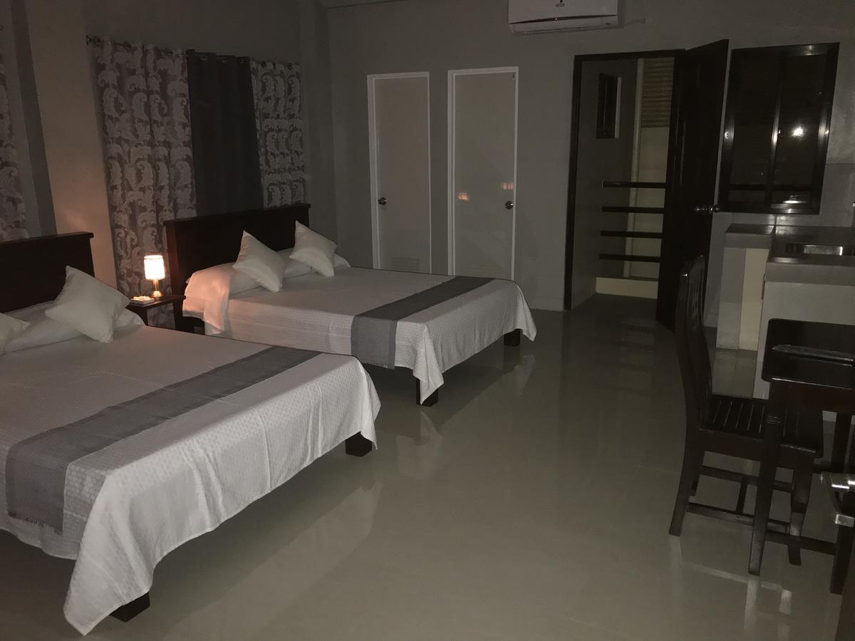 Reddoorz El Senor Jesus Apartelle Vigan Ilocos Hotel Bagian luar foto