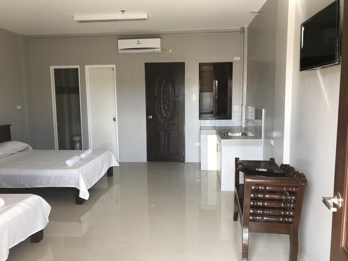Reddoorz El Senor Jesus Apartelle Vigan Ilocos Hotel Bagian luar foto