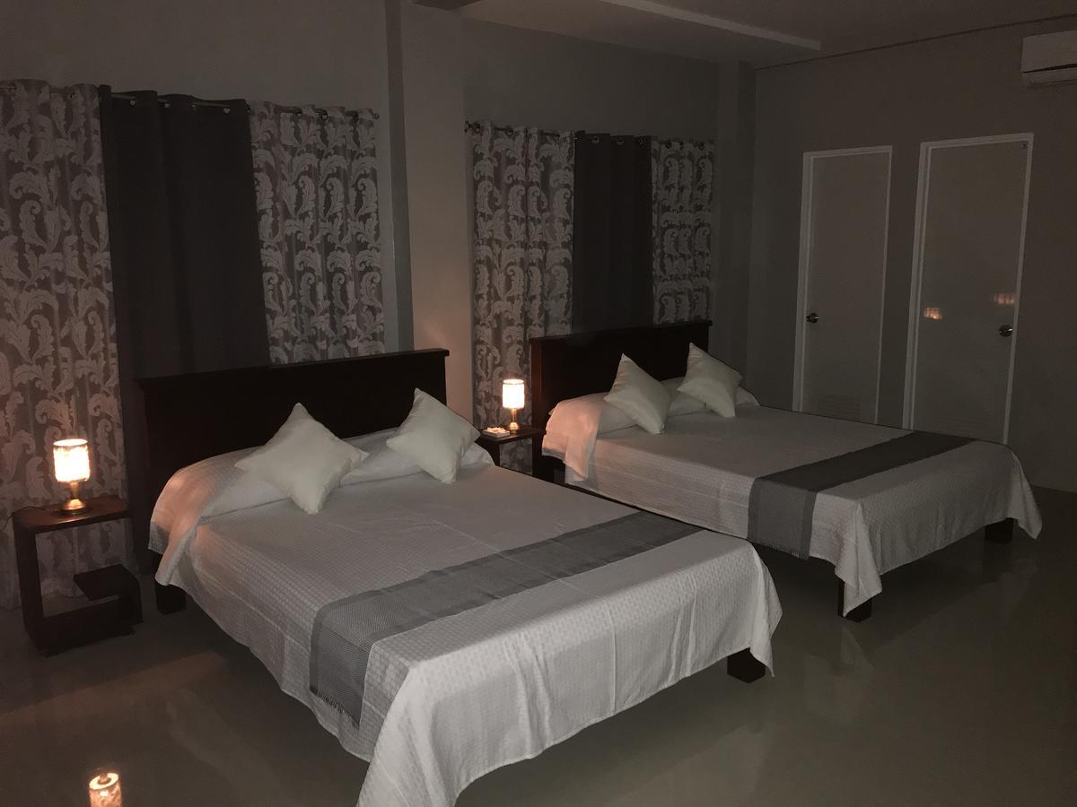 Reddoorz El Senor Jesus Apartelle Vigan Ilocos Hotel Bagian luar foto
