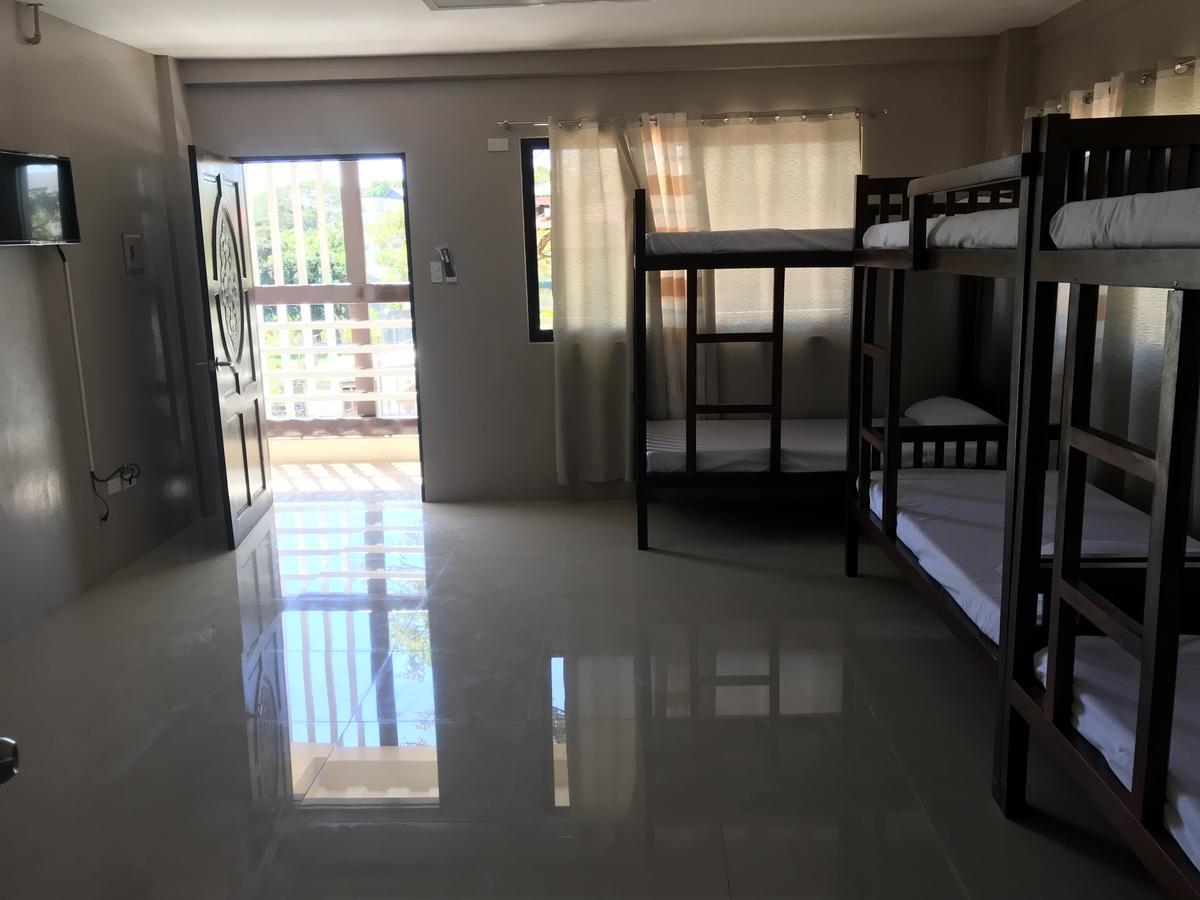 Reddoorz El Senor Jesus Apartelle Vigan Ilocos Hotel Bagian luar foto