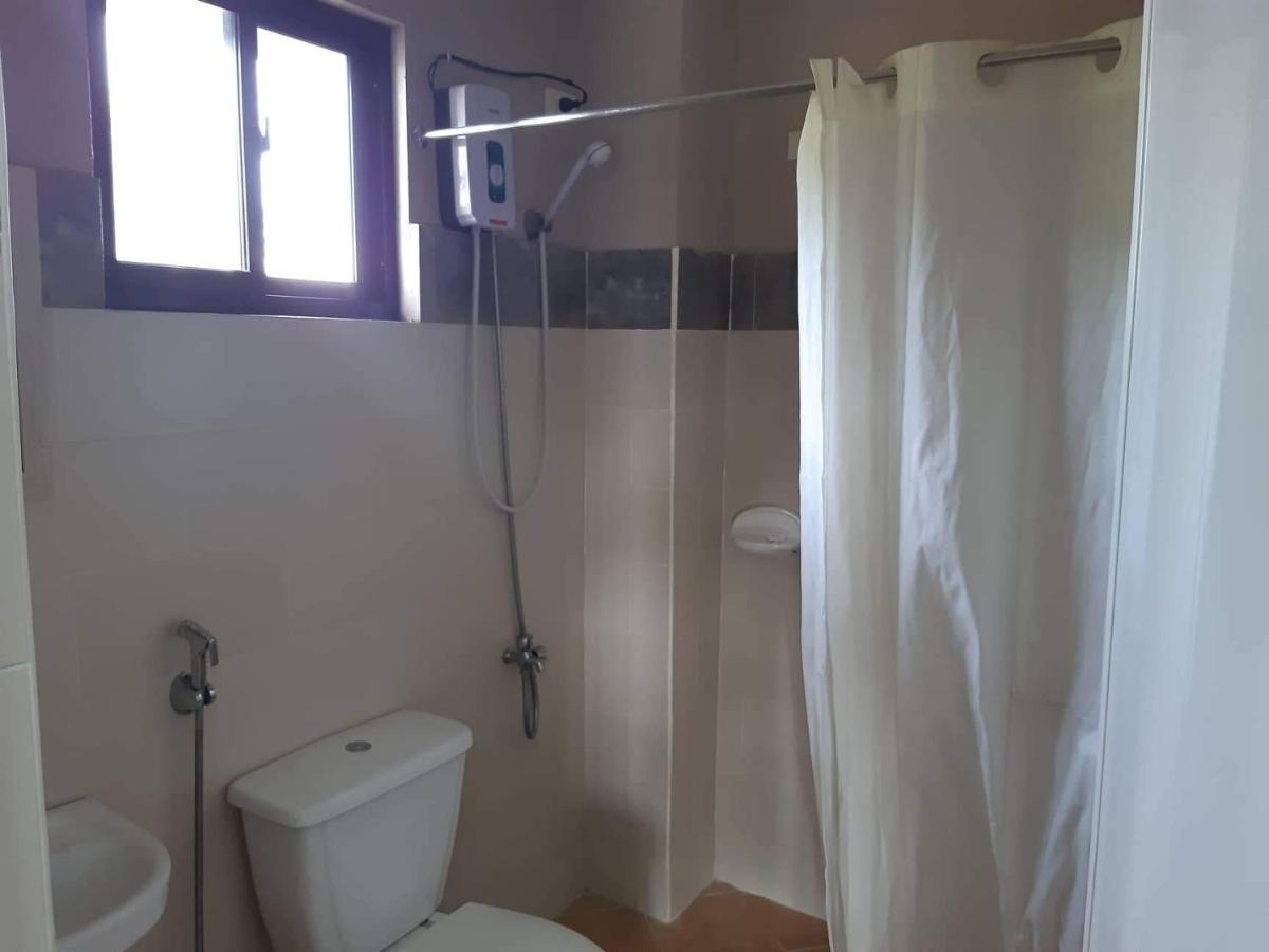 Reddoorz El Senor Jesus Apartelle Vigan Ilocos Hotel Bagian luar foto